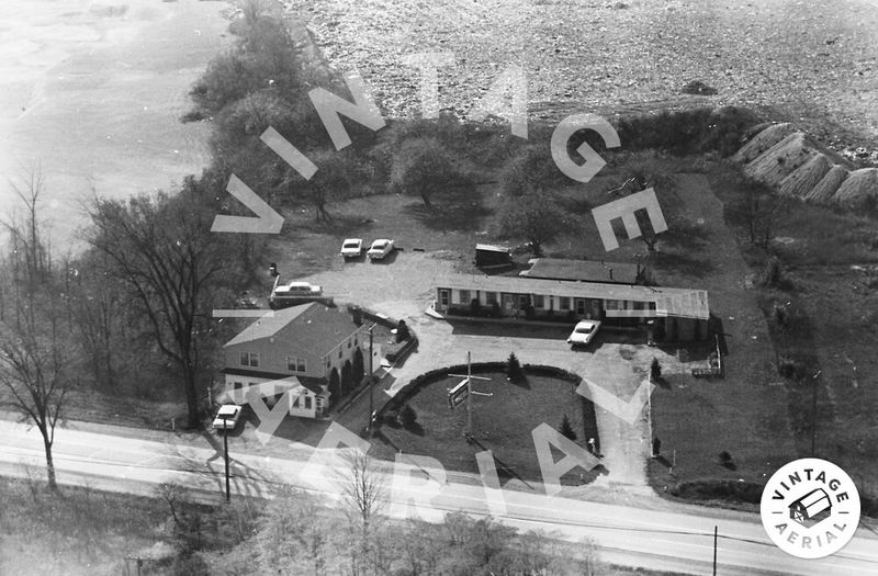 Uknown Farmington Hills Motel - 1963 Aerial